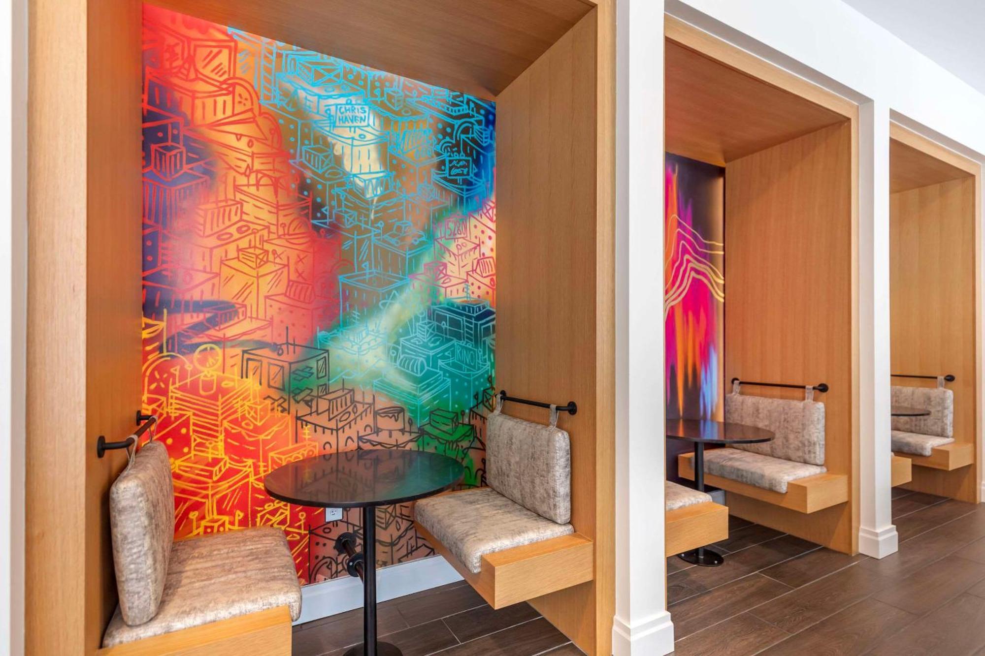 Cambria Hotel Denver Downtown Rino Exterior photo