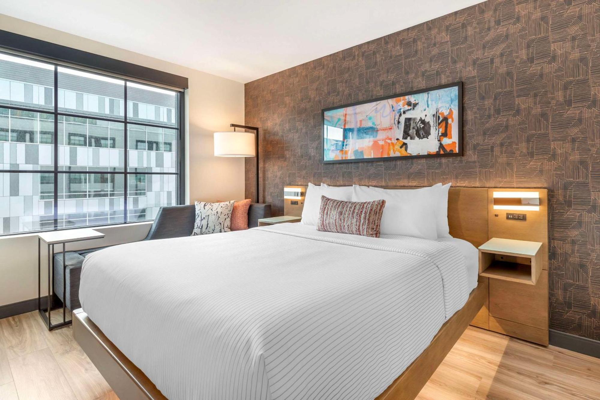 Cambria Hotel Denver Downtown Rino Exterior photo